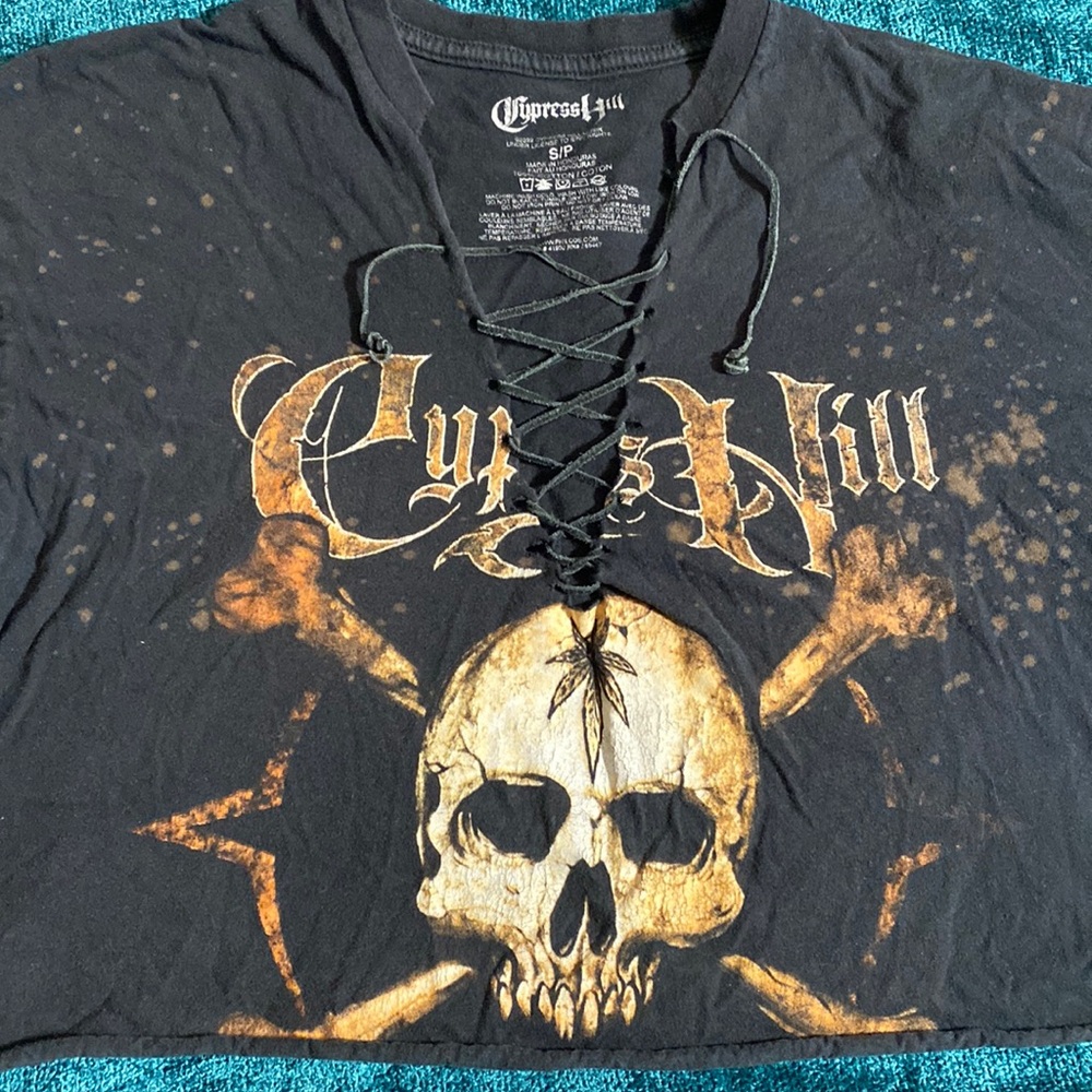 Cypress Hill Distressed Cropped T Shirt ~ Small